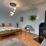 Апартаменты Vroni Altenstadt (Upper Bavaria)